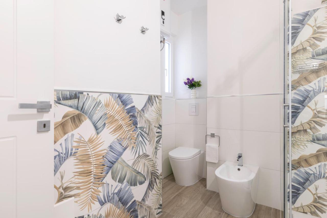 Quarzo. Modern Rooms Cagliari Luaran gambar