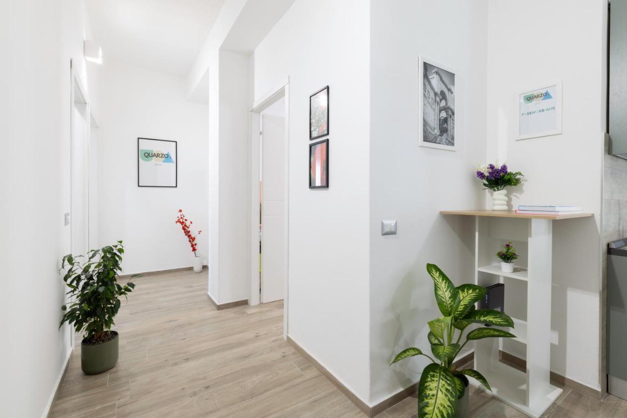 Quarzo. Modern Rooms Cagliari Luaran gambar
