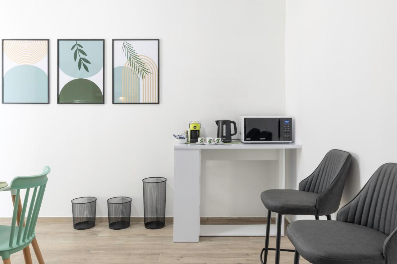 Quarzo. Modern Rooms Cagliari Luaran gambar