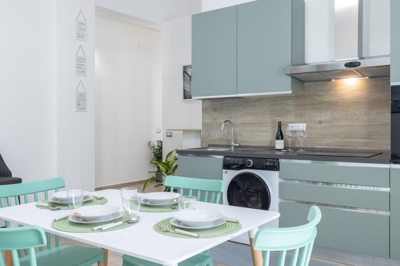 Quarzo. Modern Rooms Cagliari Luaran gambar
